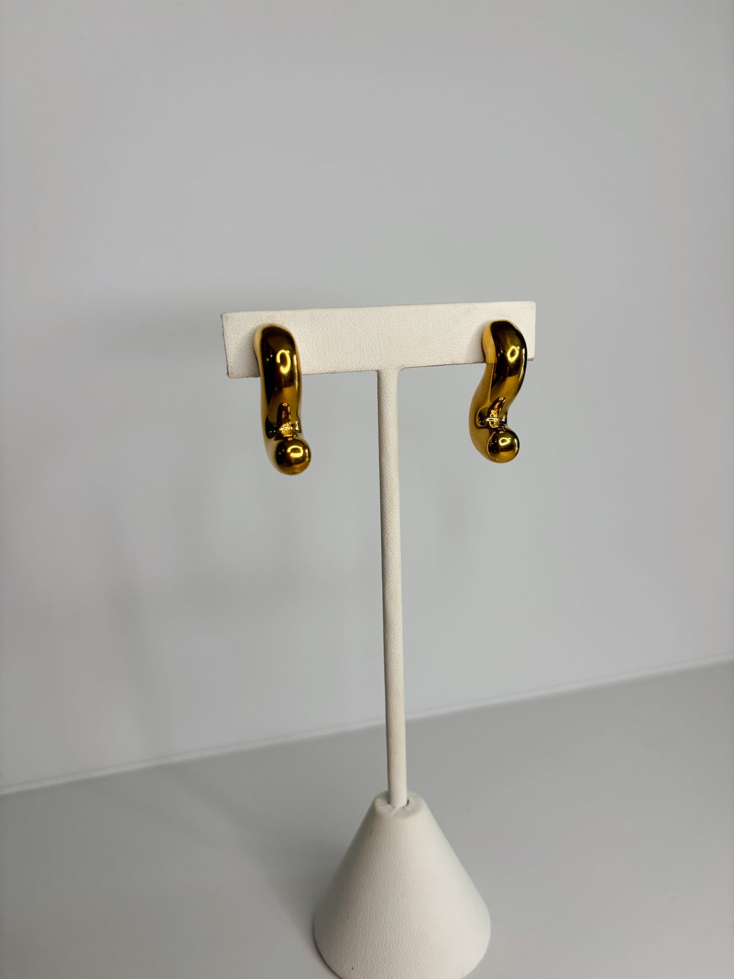 Aretes Gusanito Dorados