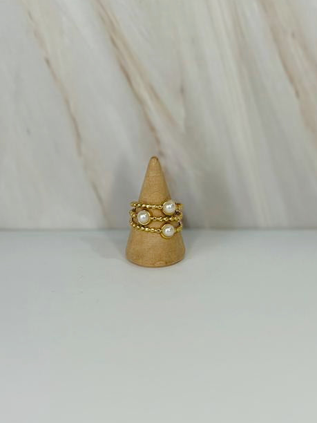 Anillo 3 perlas