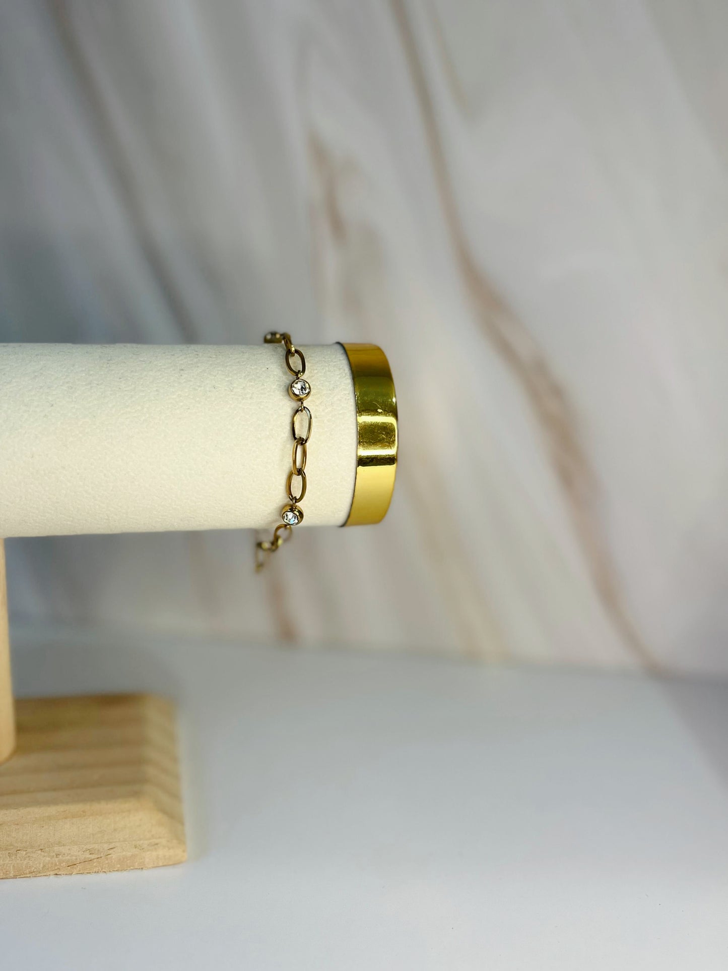 Pulsera zirconias bolita cadena