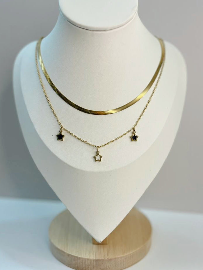 Collar doble planchado estrella