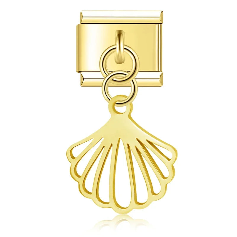 Charm Almeja Colgante Dorado