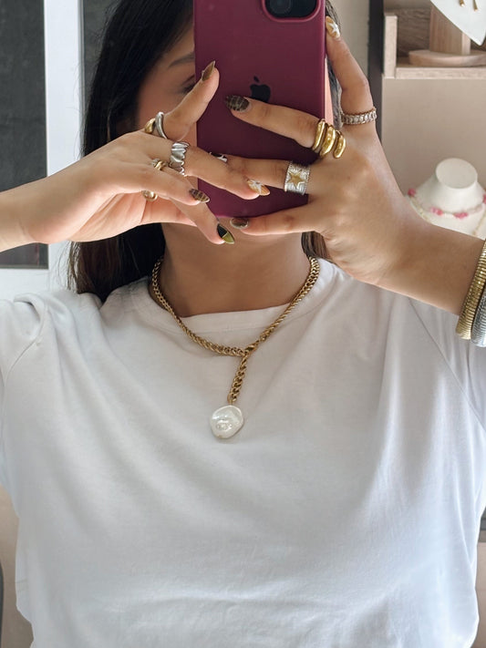 Corbatín barbado perla