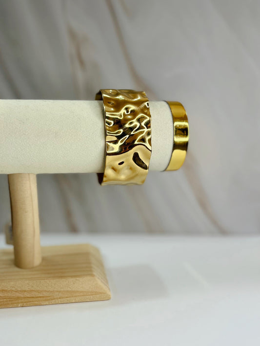 Brazalete griego dorado