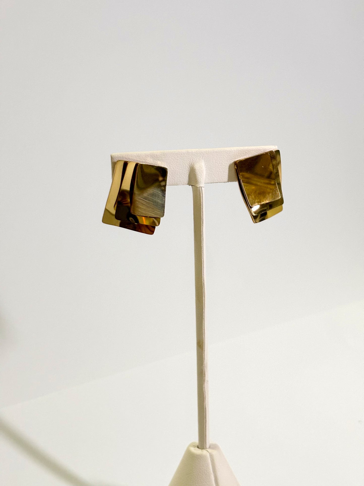 Aretes Triple Cuadro