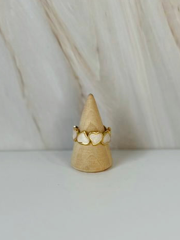 Anillo corazones blancos