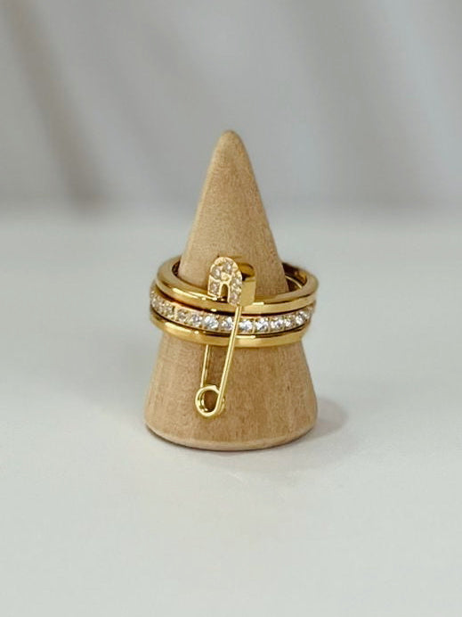 Anillo Clip dorado circonia