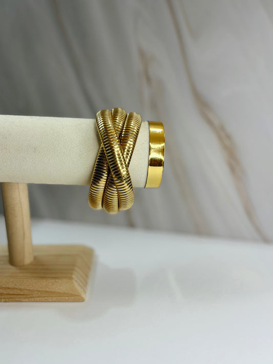 Brazalete triple dorado