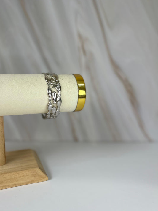 Brazalete pez plateado